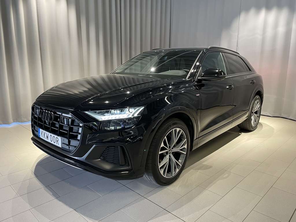 Audi Q8