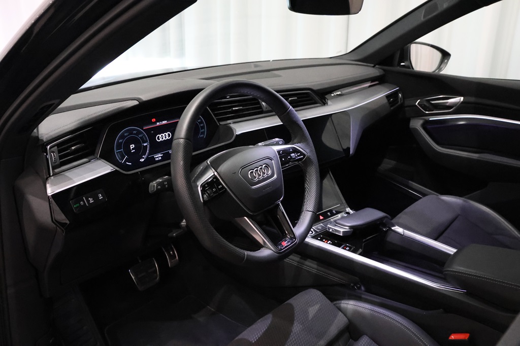 Audi Q8 e-tron