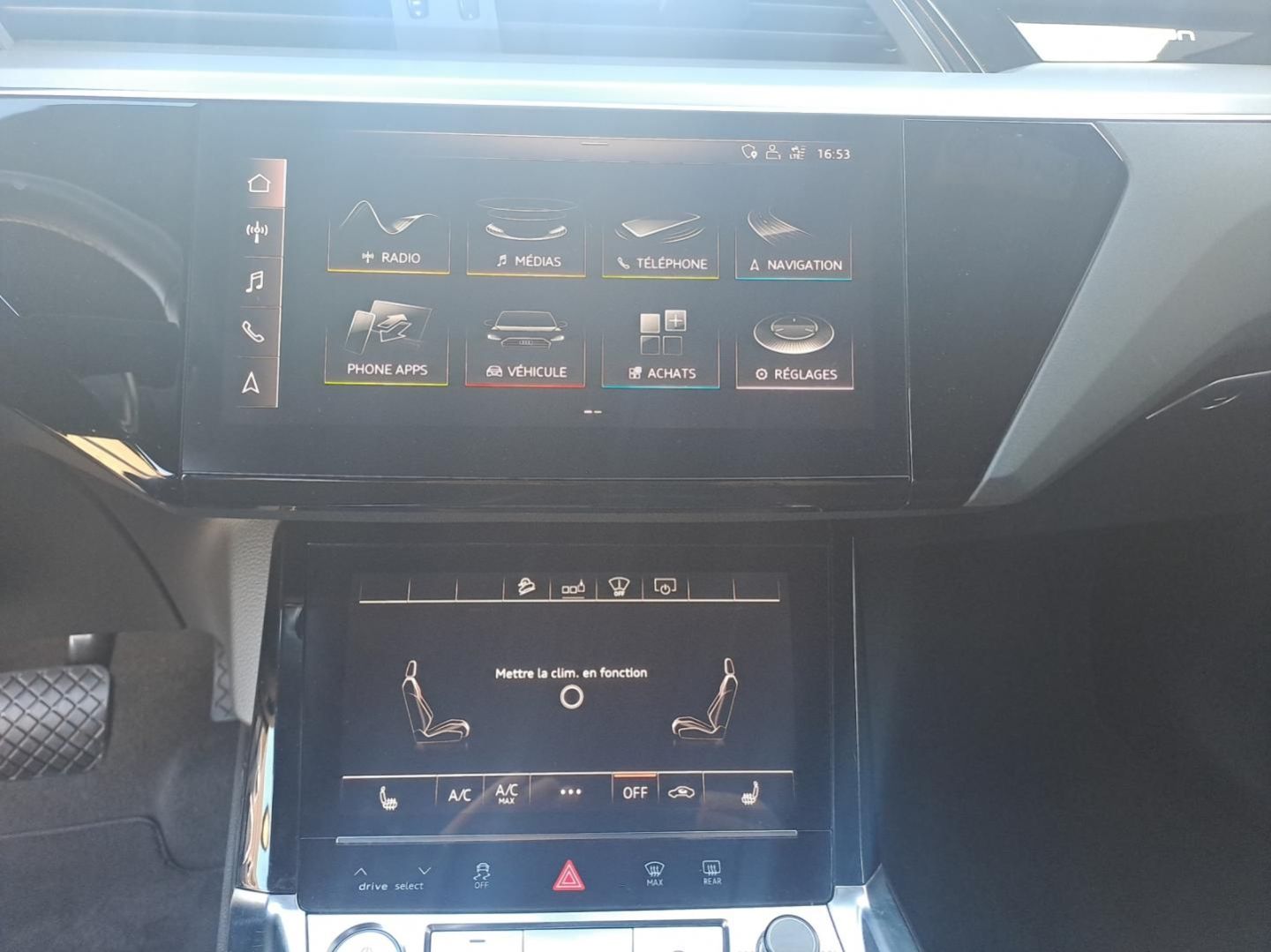 Audi e-tron