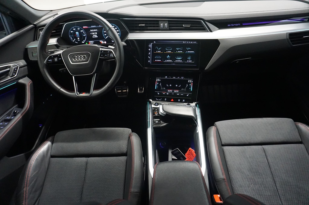 Audi Q8 e-tron