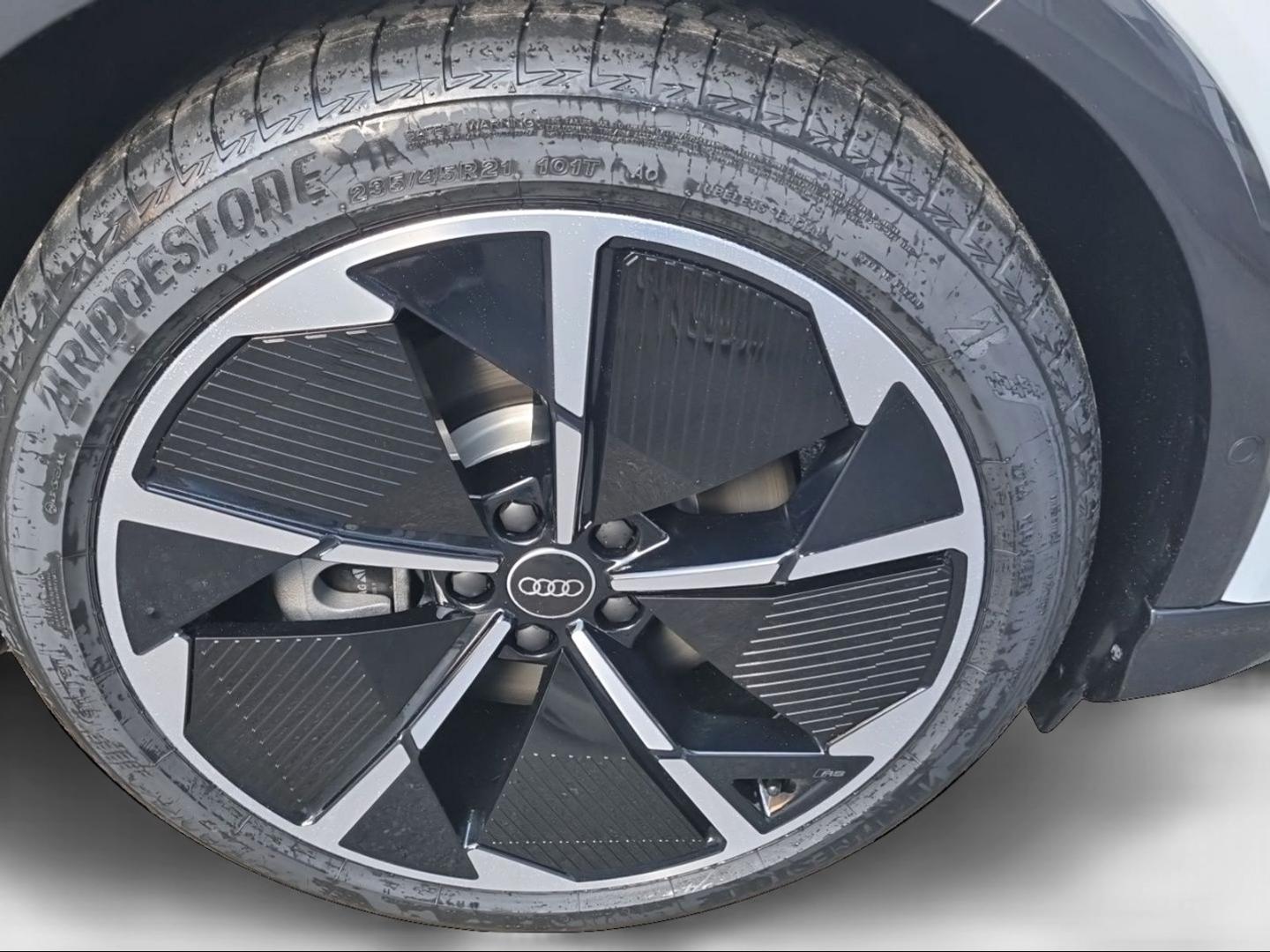 Audi Q4 Sportback e-tron