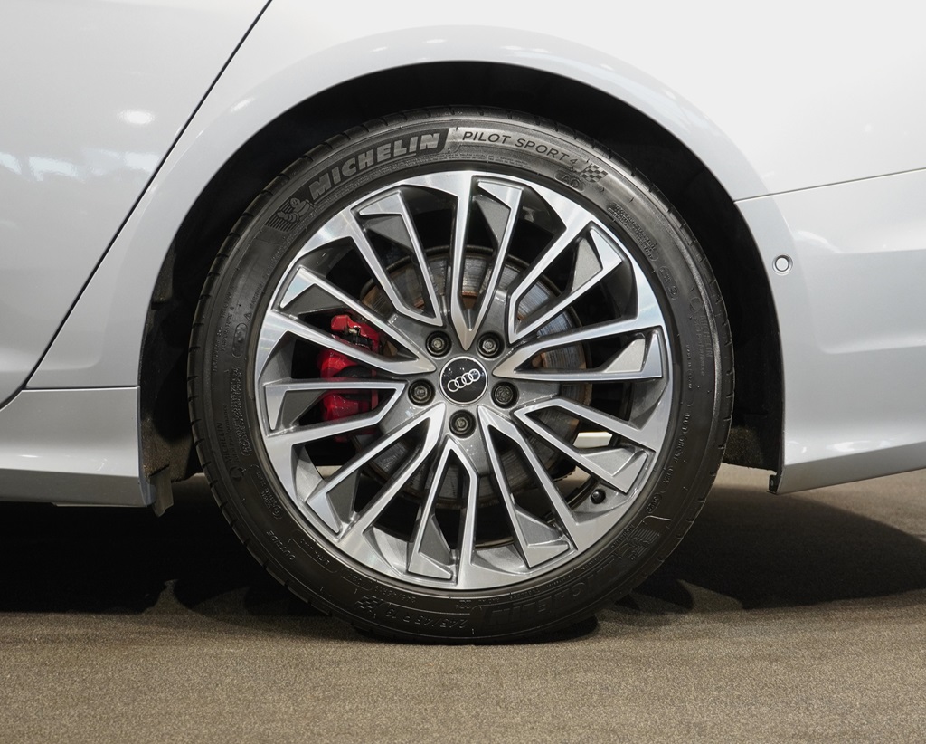 Audi A6 Avant TFSI e