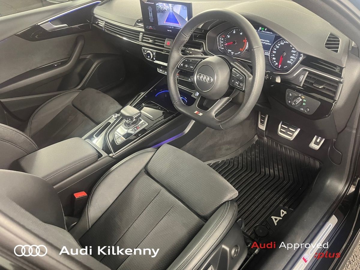 Audi A4 Saloon
