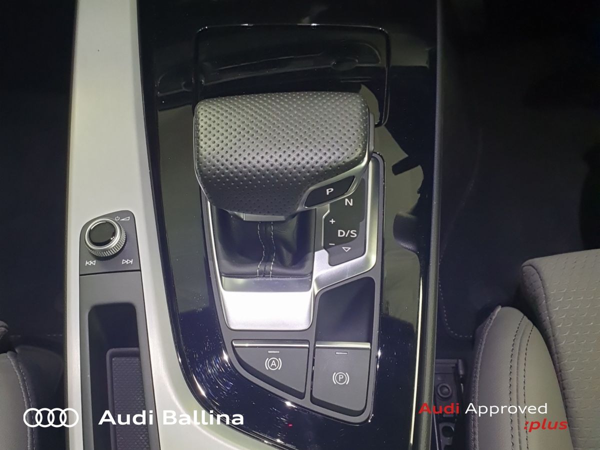 Audi A4 Saloon