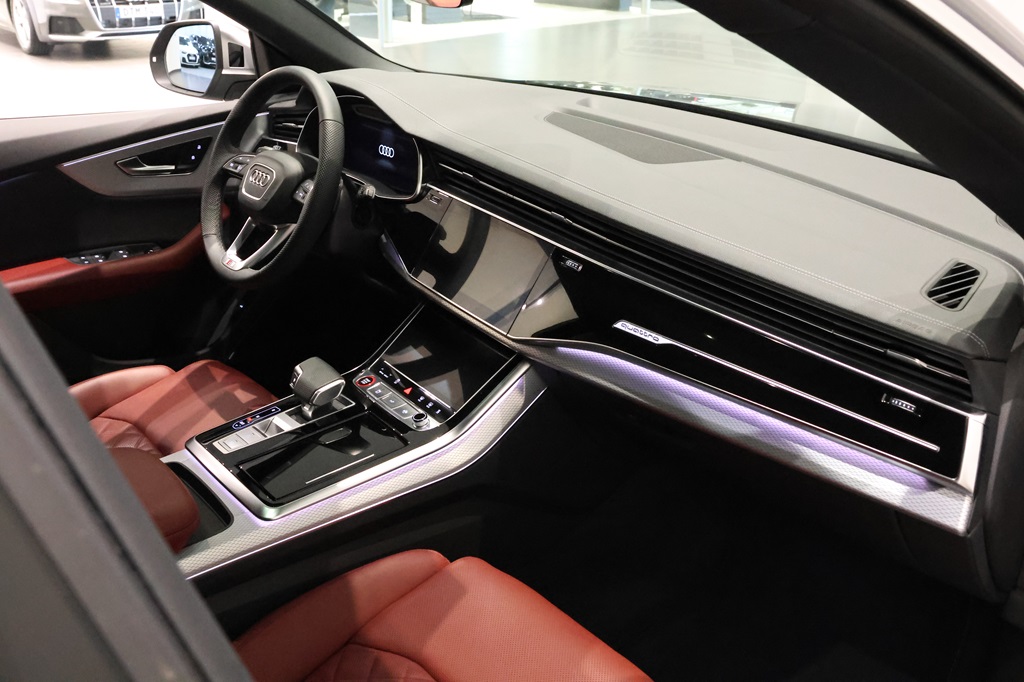 Audi SQ8