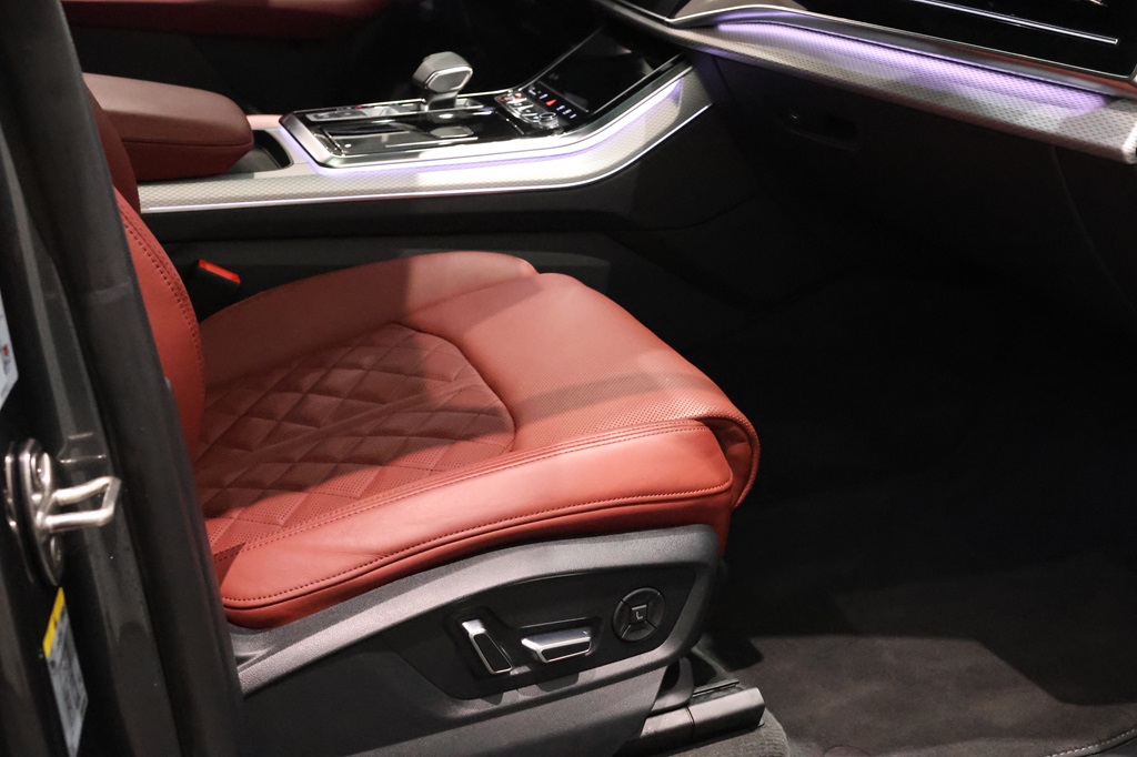Audi SQ8