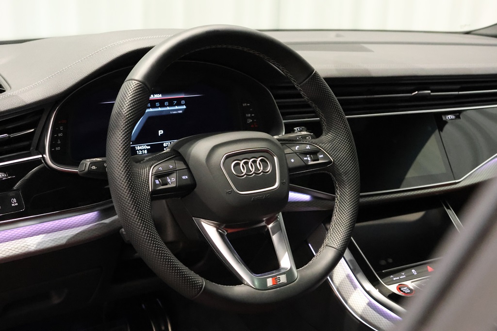 Audi SQ8