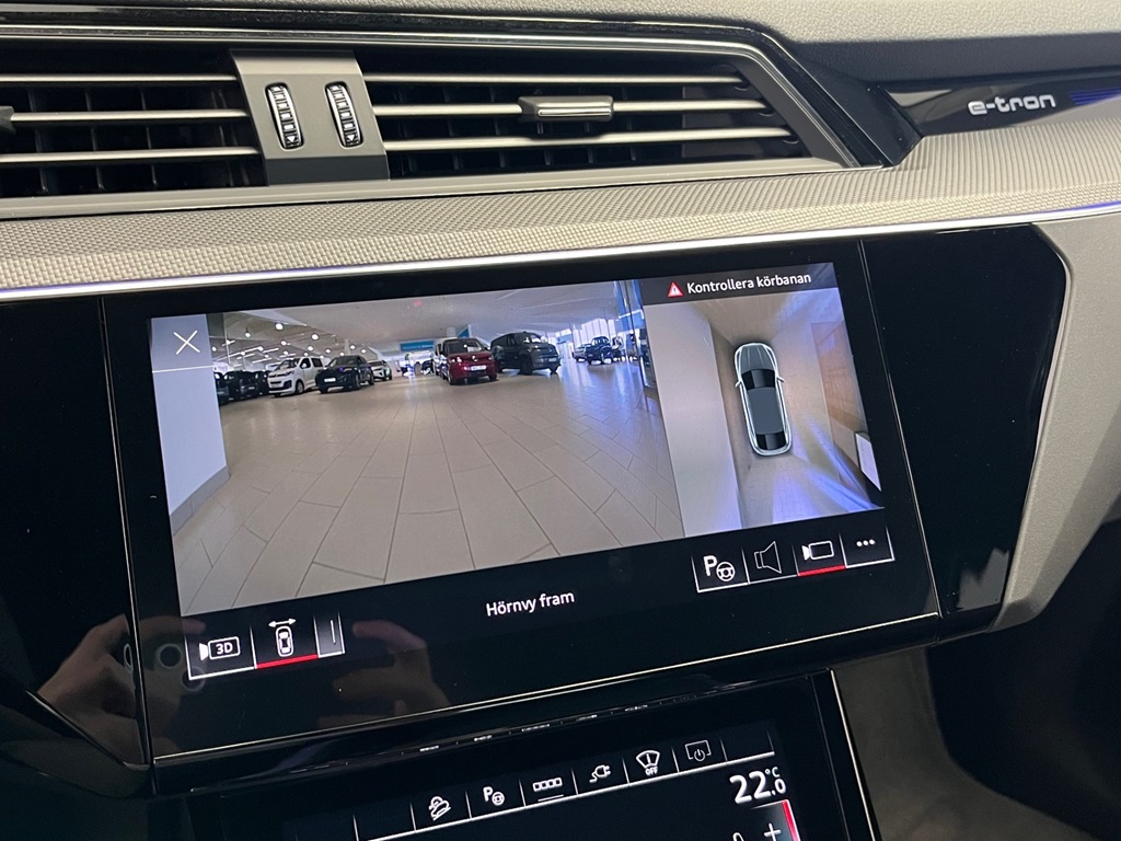 Audi Q8 Sportback e-tron