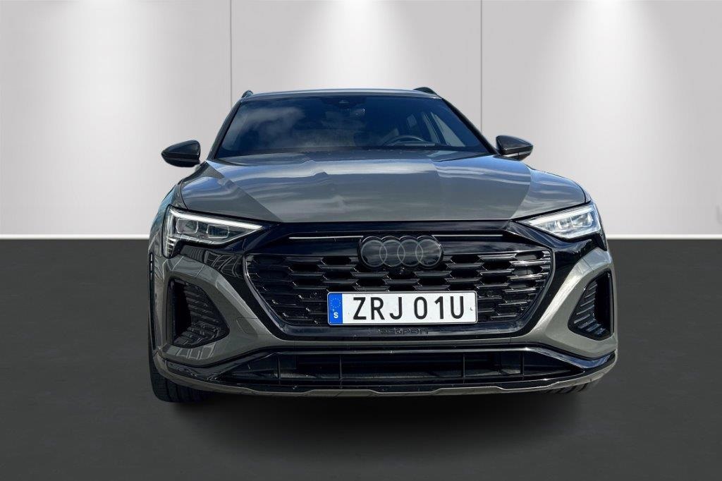 Audi SQ8 e-tron
