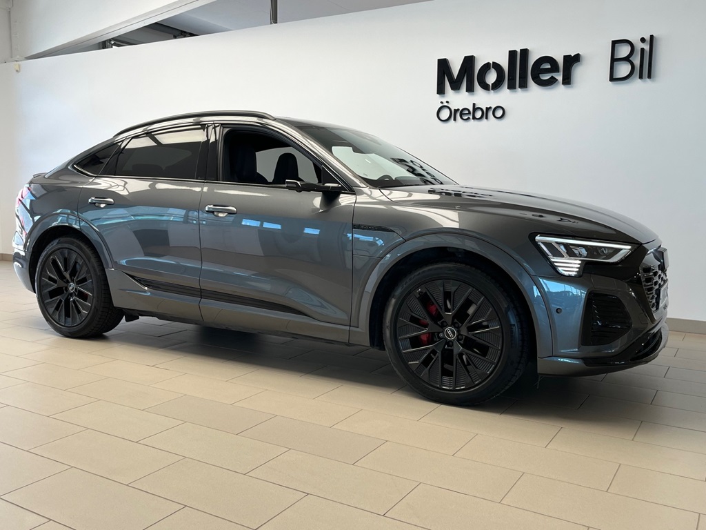 Audi Q8 Sportback e-tron