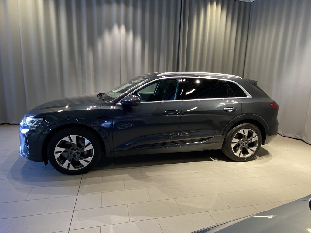 Audi Q8 e-tron
