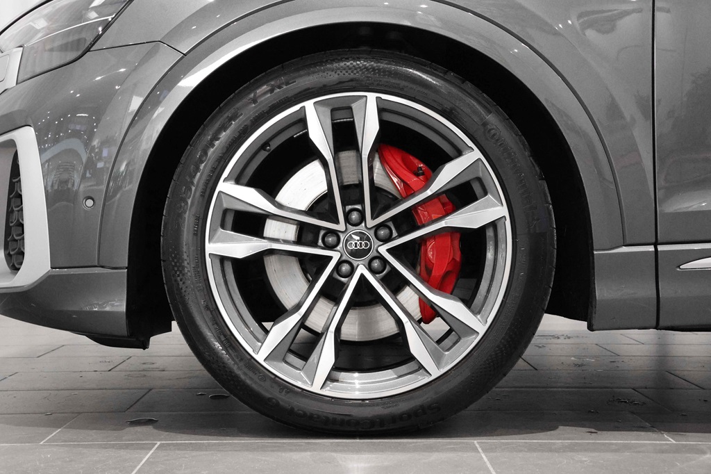 Audi SQ8