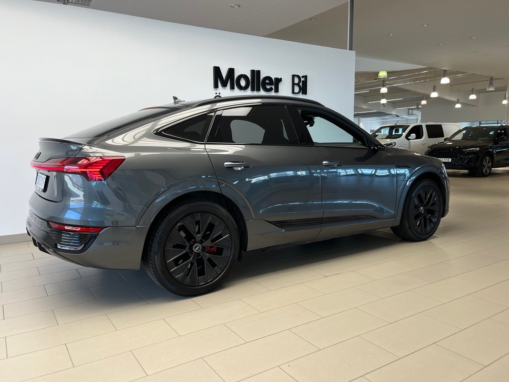 Audi Q8 Sportback e-tron
