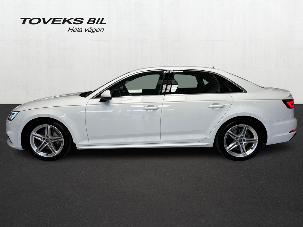 Audi A4 Sedan