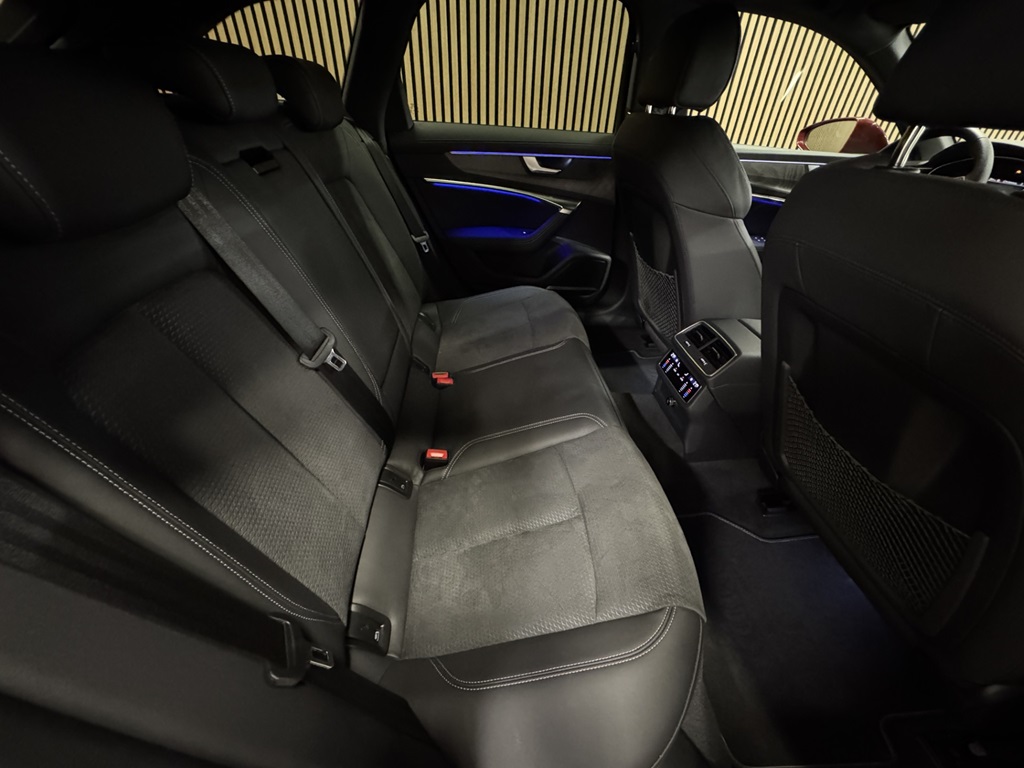Audi A6 Avant TFSI e