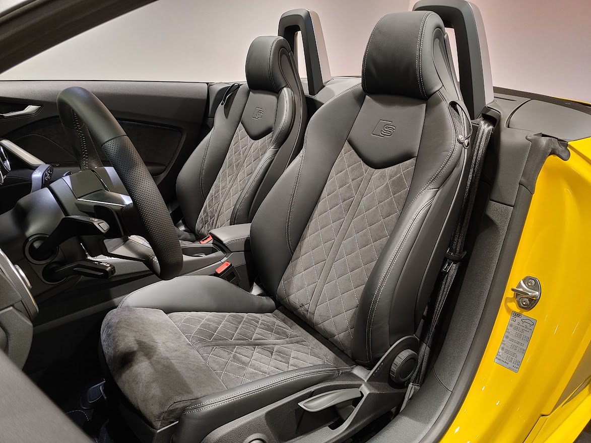 Audi TT Roadster