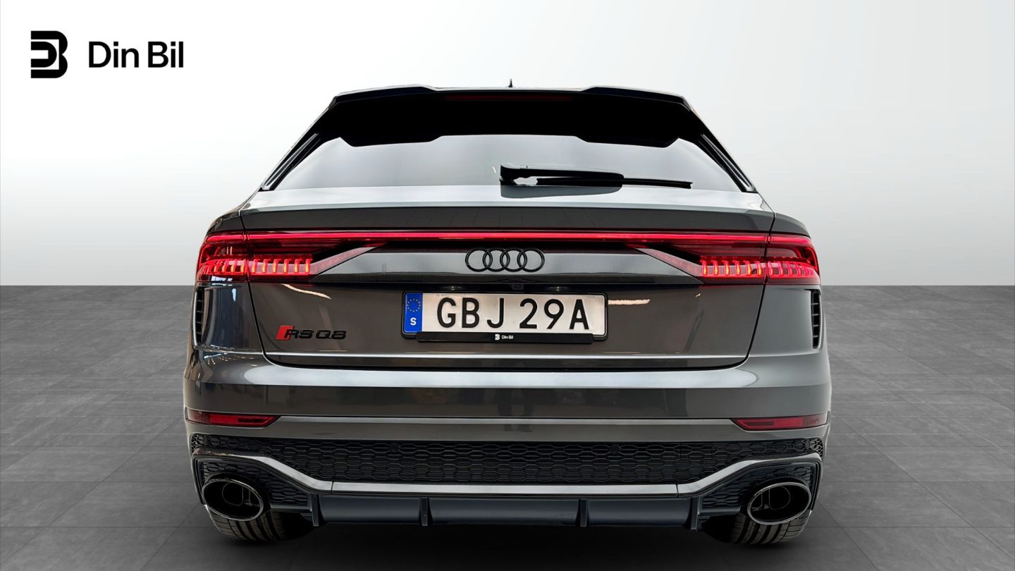 Audi RS Q8 SUV