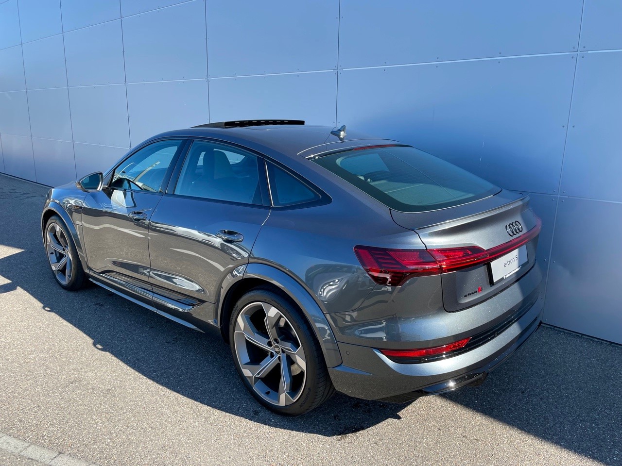 Audi e-tron S Sportback