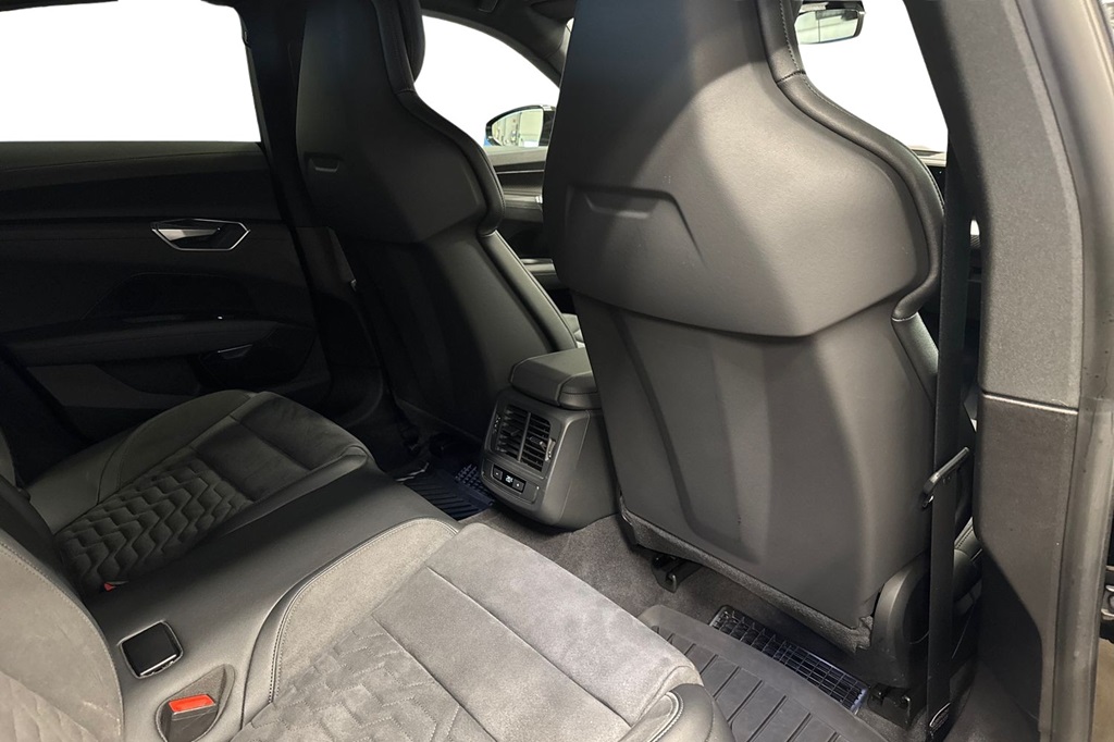 Audi e-tron GT quattro