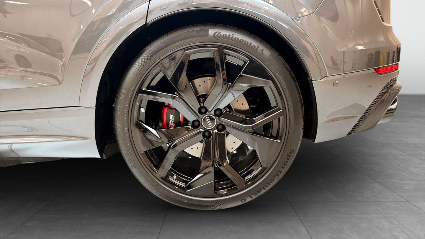 Audi RS Q8 SUV