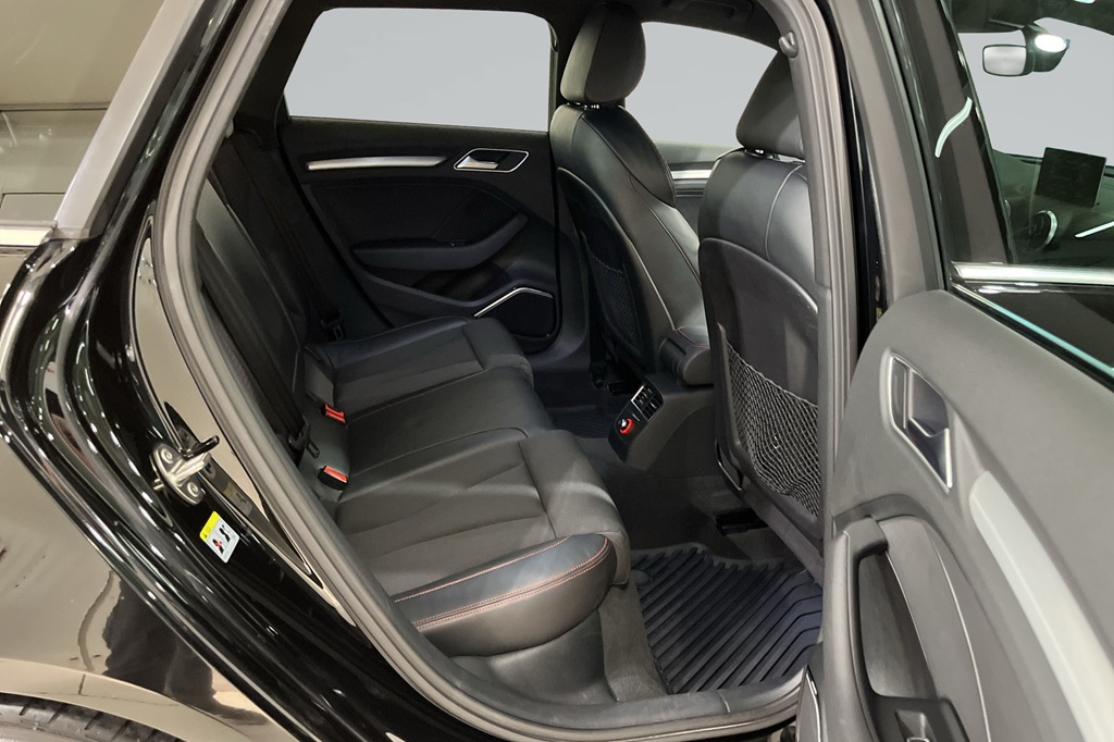 Audi S3 Sportback