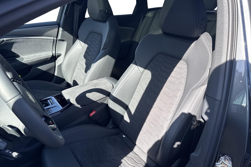 Audi A6 Avant e-tron