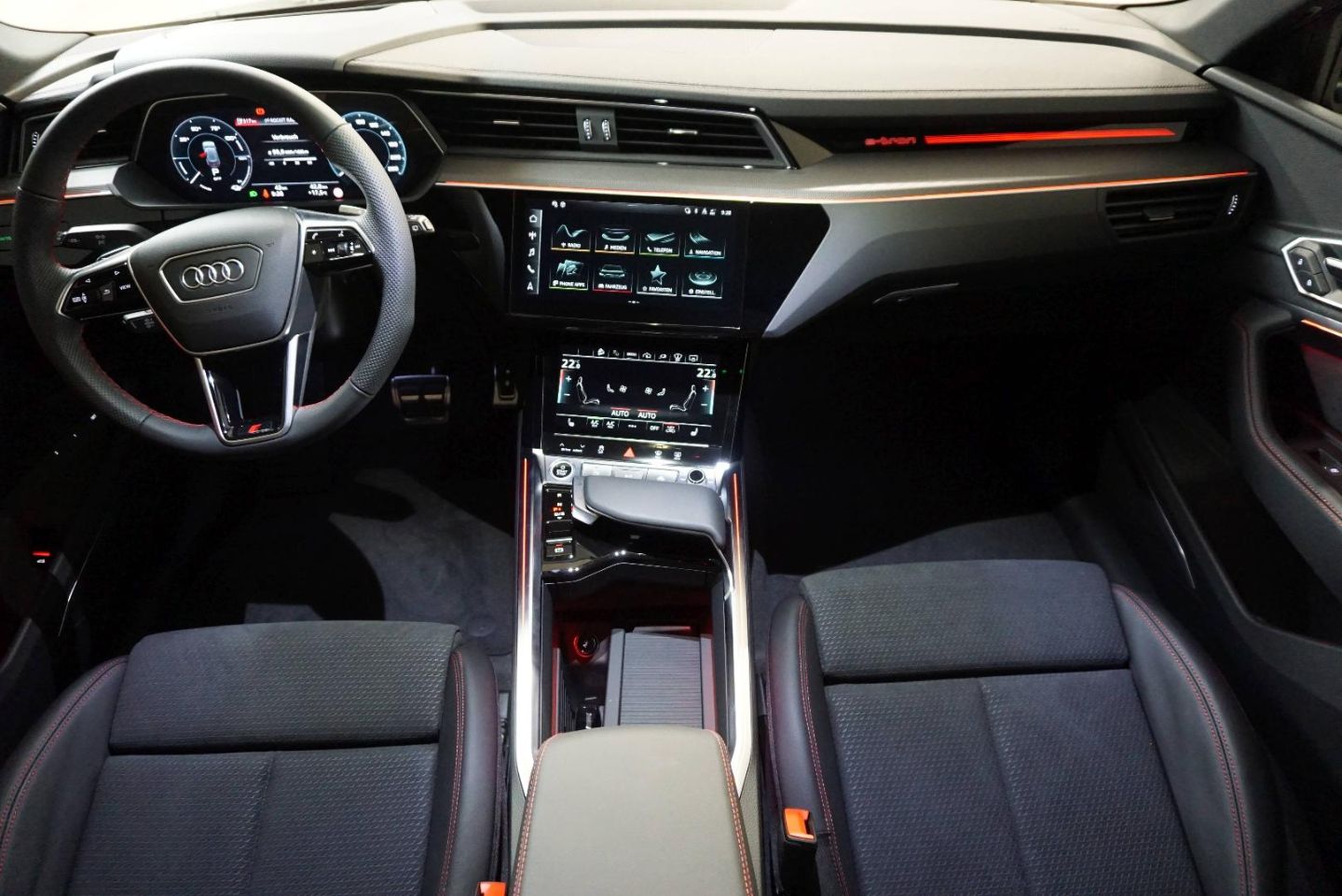 Audi Q8 e-tron