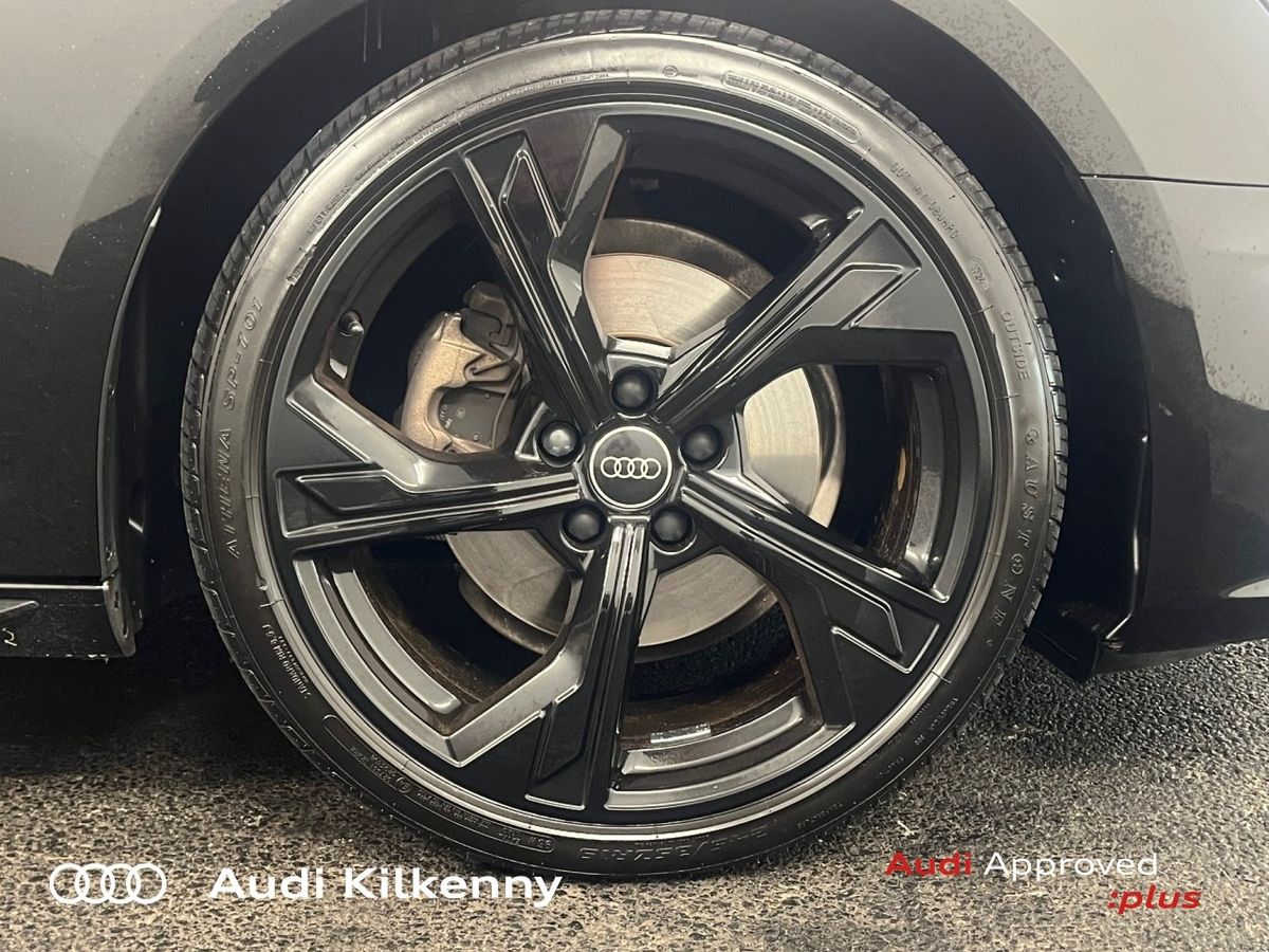 Audi A4 Saloon