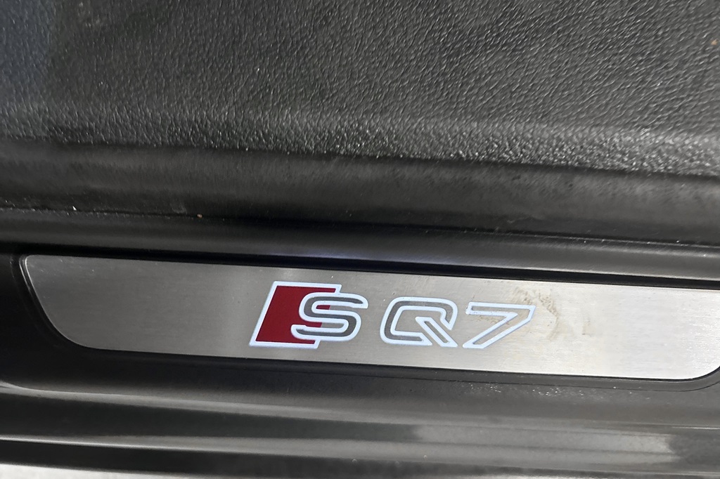 Audi SQ7