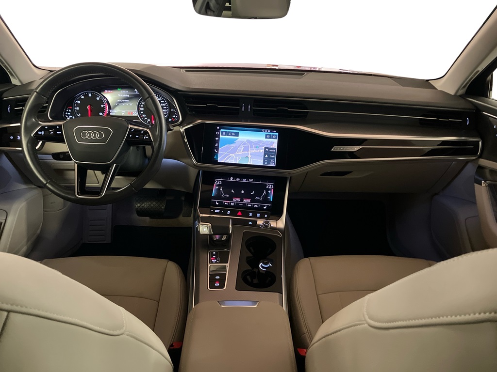 Audi A6 Sedan