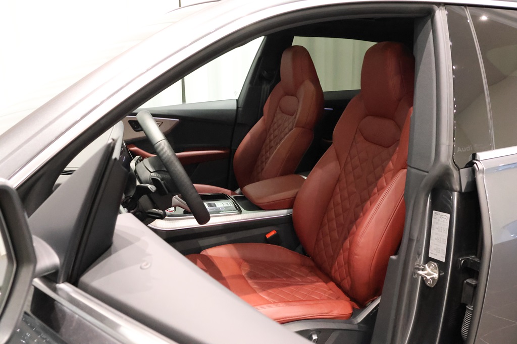 Audi SQ8