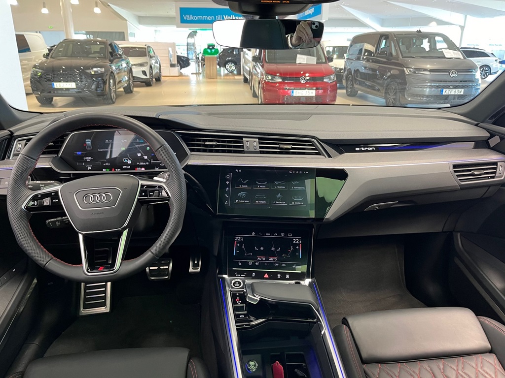 Audi Q8 Sportback e-tron