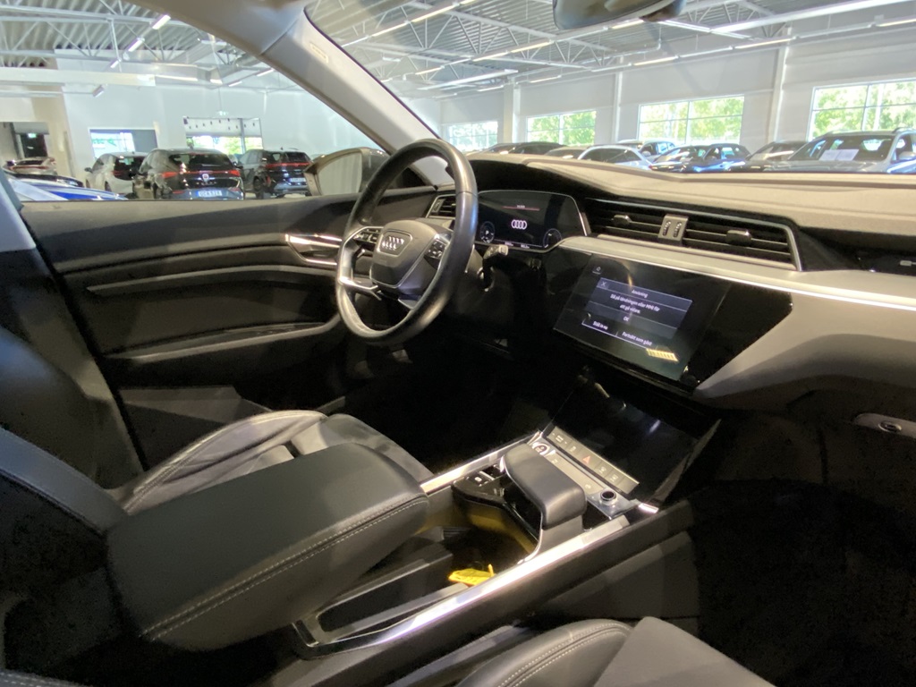 Audi Q8 e-tron