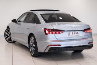 Audi A6 Sedan