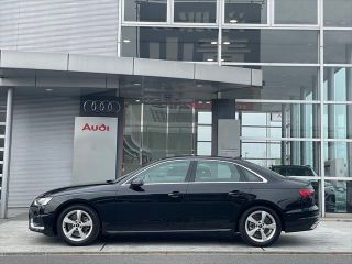 Audi A4 Sedan