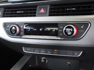 Audi A4 Sedan