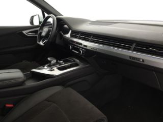 Audi Q7 SUV