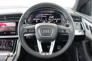 Audi SQ8