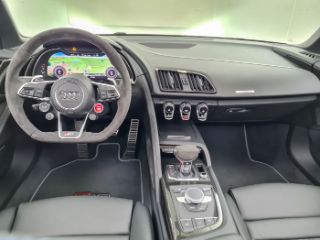 Audi R8 Spyder V10 performance quattro