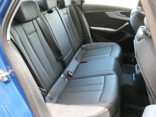 Audi A4 Sedan