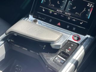 Audi e-tron S