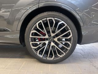 Audi SQ7 SUV