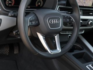 Audi A4 Limousine