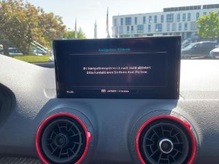 Audi SQ2