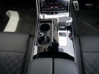 Audi A8 TFSI e
