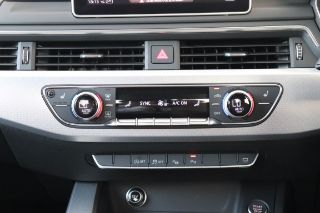 Audi A4 Sedan