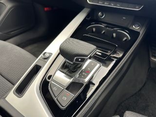 Audi A4 Sedan