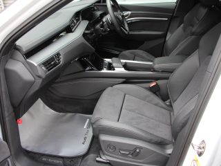 Audi Q8 Sportback e-tron