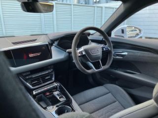 Audi e-tron GT quattro