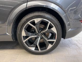 Audi SQ8 e-tron